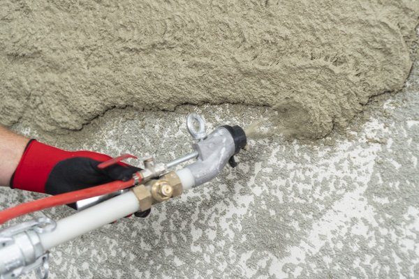 Dämmputz auftragen per Maschine